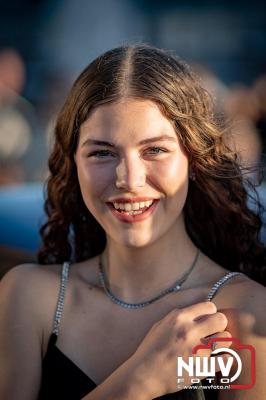 Rijen Dik voor de Glamour: Nuborgh College Oostenlicht laat Elburg stralen tijdens Gala-avond 2025 - © NWVFoto.nl
