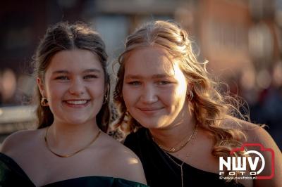 Rijen Dik voor de Glamour: Nuborgh College Oostenlicht laat Elburg stralen tijdens Gala-avond 2025 - © NWVFoto.nl