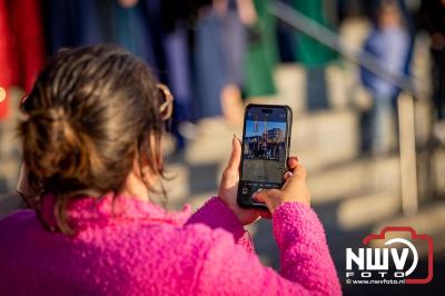 Rijen Dik voor de Glamour: Nuborgh College Oostenlicht laat Elburg stralen tijdens Gala-avond 2025 - © NWVFoto.nl