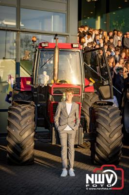 Rijen Dik voor de Glamour: Nuborgh College Oostenlicht laat Elburg stralen tijdens Gala-avond 2025 - © NWVFoto.nl