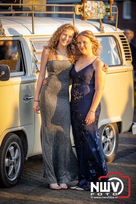 Rijen Dik voor de Glamour: Nuborgh College Oostenlicht laat Elburg stralen tijdens Gala-avond 2025 - © NWVFoto.nl