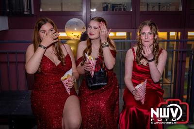 Rijen Dik voor de Glamour: Nuborgh College Oostenlicht laat Elburg stralen tijdens Gala-avond 2025 - © NWVFoto.nl