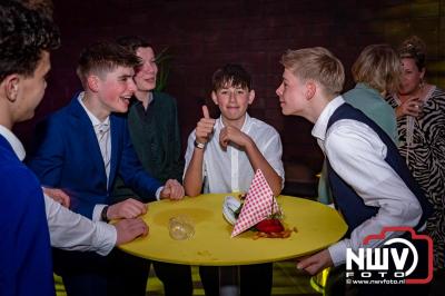Rijen Dik voor de Glamour: Nuborgh College Oostenlicht laat Elburg stralen tijdens Gala-avond 2025 - © NWVFoto.nl