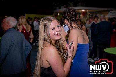 Rijen Dik voor de Glamour: Nuborgh College Oostenlicht laat Elburg stralen tijdens Gala-avond 2025 - © NWVFoto.nl