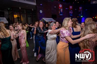 Rijen Dik voor de Glamour: Nuborgh College Oostenlicht laat Elburg stralen tijdens Gala-avond 2025 - © NWVFoto.nl