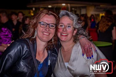 Rijen Dik voor de Glamour: Nuborgh College Oostenlicht laat Elburg stralen tijdens Gala-avond 2025 - © NWVFoto.nl