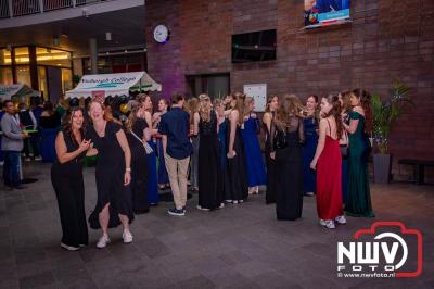 Rijen Dik voor de Glamour: Nuborgh College Oostenlicht laat Elburg stralen tijdens Gala-avond 2025 - © NWVFoto.nl
