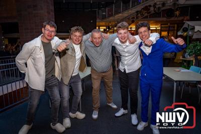 Rijen Dik voor de Glamour: Nuborgh College Oostenlicht laat Elburg stralen tijdens Gala-avond 2025 - © NWVFoto.nl