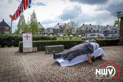 80 jaar bevrijding: Oosterwoldenaren laten hun straten spreken. - © NWVFoto.nl