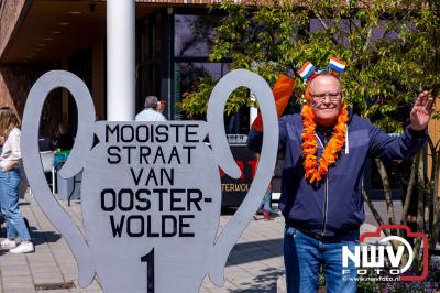 Koningsdag gezelligheid in de gemeente Oldebroek. - © NWVFoto.nl