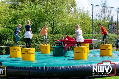 Koningsdag gezelligheid in de gemeente Oldebroek. - © NWVFoto.nl