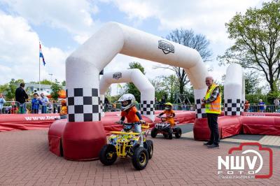 Koningsdag gezelligheid in de gemeente Oldebroek. - © NWVFoto.nl