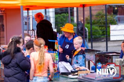 Koningsdag gezelligheid in de gemeente Oldebroek. - © NWVFoto.nl