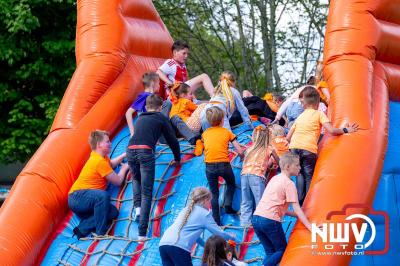Koningsdag gezelligheid in de gemeente Oldebroek. - © NWVFoto.nl