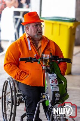 Koningsdag gezelligheid in de gemeente Oldebroek. - © NWVFoto.nl