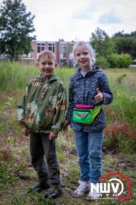 Geslaagde Start: Eerste Avond van de Avondvierdaagse op ’t Harde met een Kleine 600 Wandelaars. - © NWVFoto.nl