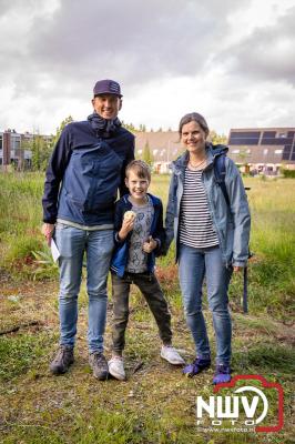 Geslaagde Start: Eerste Avond van de Avondvierdaagse op ’t Harde met een Kleine 600 Wandelaars. - © NWVFoto.nl