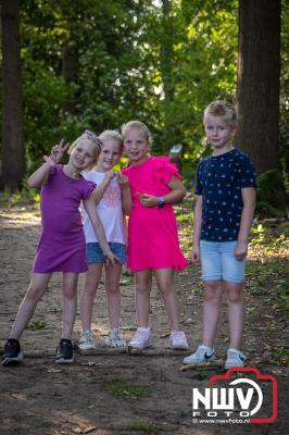Wandelen in de schaduw: een geslaagde avond op ’t Harde - © NWVFoto.nl