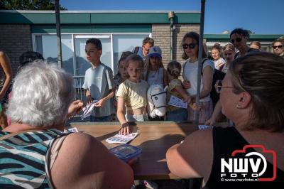 Wat een geweldige slotavond van de avondwandelvierdaagse op 't Harde. - © NWVFoto.nl