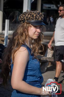Wat een geweldige slotavond van de avondwandelvierdaagse op 't Harde. - © NWVFoto.nl