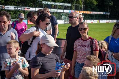 Wat een geweldige slotavond van de avondwandelvierdaagse op 't Harde. - © NWVFoto.nl