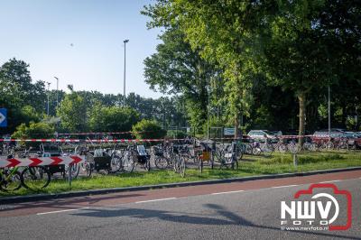 Wat een geweldige slotavond van de avondwandelvierdaagse op 't Harde. - © NWVFoto.nl