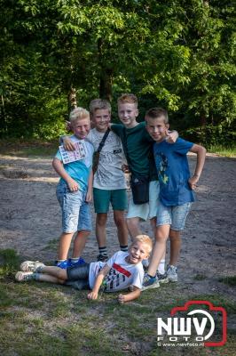 Wat een geweldige slotavond van de avondwandelvierdaagse op 't Harde. - © NWVFoto.nl