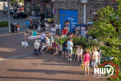 Wat een geweldige slotavond van de avondwandelvierdaagse op 't Harde. - © NWVFoto.nl