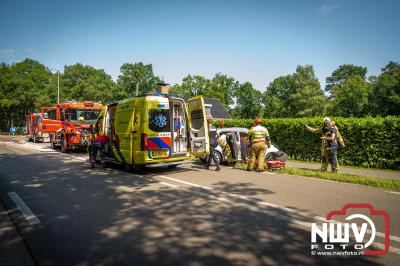 Brandweer onderweg met spoed, betrokken bij ernstig ongeval met personenauto op de N309 Eperweg 't Harde. - © NWVFoto.nl
