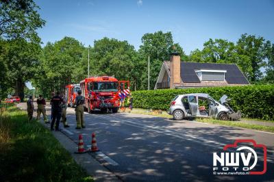 Brandweer onderweg met spoed, betrokken bij ernstig ongeval met personenauto op de N309 Eperweg 't Harde. - © NWVFoto.nl
