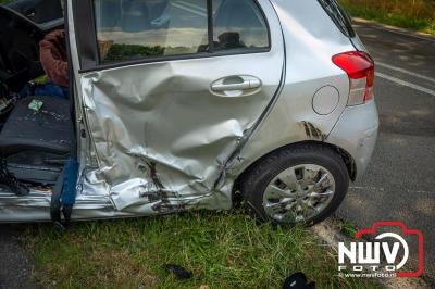 Brandweer onderweg met spoed, betrokken bij ernstig ongeval met personenauto op de N309 Eperweg 't Harde. - © NWVFoto.nl