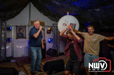 Op een nieuwe lokatie aan de Koemkolkweg in Oosterwolde  is vrijdag onder veel gezelligheid het kleinschalige Festival BigPop van start gegaan. - © NWVFoto.nl