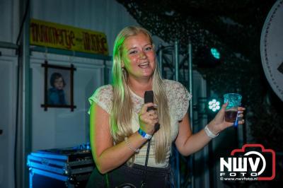Op een nieuwe lokatie aan de Koemkolkweg in Oosterwolde  is vrijdag onder veel gezelligheid het kleinschalige Festival BigPop van start gegaan. - © NWVFoto.nl