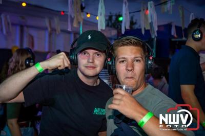 Volle bak tijdens de zaterdag editie van Festival BigPop met onder meer een optreden van Bökkers in de hoofd tent en Boogie Kearls in café 't Kleine Biggetje. - © NWVFoto.nl