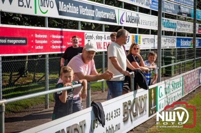 In Oldebroek op Sportpark van Owios speelde vrijdag PEC Zwolle zijn eerst oefenduel tegen het  Schotse Dundee United en wist deze met 2-1 te winnen. - © NWVFoto.nl