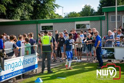 In Oldebroek op Sportpark van Owios speelde vrijdag PEC Zwolle zijn eerst oefenduel tegen het  Schotse Dundee United en wist deze met 2-1 te winnen. - © NWVFoto.nl