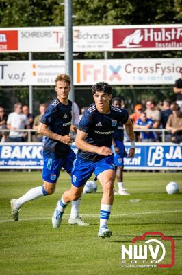 In Oldebroek op Sportpark van Owios speelde vrijdag PEC Zwolle zijn eerst oefenduel tegen het  Schotse Dundee United en wist deze met 2-1 te winnen. - © NWVFoto.nl