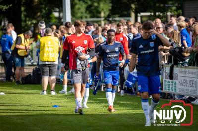 In Oldebroek op Sportpark van Owios speelde vrijdag PEC Zwolle zijn eerst oefenduel tegen het  Schotse Dundee United en wist deze met 2-1 te winnen. - © NWVFoto.nl