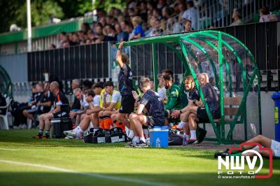 In Oldebroek op Sportpark van Owios speelde vrijdag PEC Zwolle zijn eerst oefenduel tegen het  Schotse Dundee United en wist deze met 2-1 te winnen. - © NWVFoto.nl