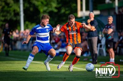 In Oldebroek op Sportpark van Owios speelde vrijdag PEC Zwolle zijn eerst oefenduel tegen het  Schotse Dundee United en wist deze met 2-1 te winnen. - © NWVFoto.nl