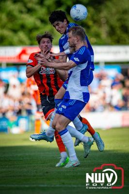 In Oldebroek op Sportpark van Owios speelde vrijdag PEC Zwolle zijn eerst oefenduel tegen het  Schotse Dundee United en wist deze met 2-1 te winnen. - © NWVFoto.nl