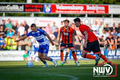 In Oldebroek op Sportpark van Owios speelde vrijdag PEC Zwolle zijn eerst oefenduel tegen het  Schotse Dundee United en wist deze met 2-1 te winnen. - © NWVFoto.nl