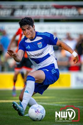 In Oldebroek op Sportpark van Owios speelde vrijdag PEC Zwolle zijn eerst oefenduel tegen het  Schotse Dundee United en wist deze met 2-1 te winnen. - © NWVFoto.nl