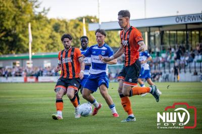 In Oldebroek op Sportpark van Owios speelde vrijdag PEC Zwolle zijn eerst oefenduel tegen het  Schotse Dundee United en wist deze met 2-1 te winnen. - © NWVFoto.nl