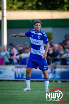 In Oldebroek op Sportpark van Owios speelde vrijdag PEC Zwolle zijn eerst oefenduel tegen het  Schotse Dundee United en wist deze met 2-1 te winnen. - © NWVFoto.nl