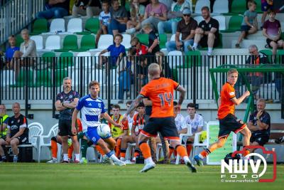 In Oldebroek op Sportpark van Owios speelde vrijdag PEC Zwolle zijn eerst oefenduel tegen het  Schotse Dundee United en wist deze met 2-1 te winnen. - © NWVFoto.nl
