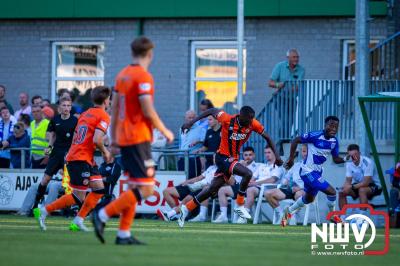In Oldebroek op Sportpark van Owios speelde vrijdag PEC Zwolle zijn eerst oefenduel tegen het  Schotse Dundee United en wist deze met 2-1 te winnen. - © NWVFoto.nl