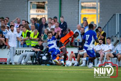 In Oldebroek op Sportpark van Owios speelde vrijdag PEC Zwolle zijn eerst oefenduel tegen het  Schotse Dundee United en wist deze met 2-1 te winnen. - © NWVFoto.nl