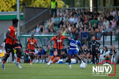 In Oldebroek op Sportpark van Owios speelde vrijdag PEC Zwolle zijn eerst oefenduel tegen het  Schotse Dundee United en wist deze met 2-1 te winnen. - © NWVFoto.nl