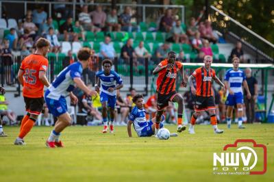 In Oldebroek op Sportpark van Owios speelde vrijdag PEC Zwolle zijn eerst oefenduel tegen het  Schotse Dundee United en wist deze met 2-1 te winnen. - © NWVFoto.nl
